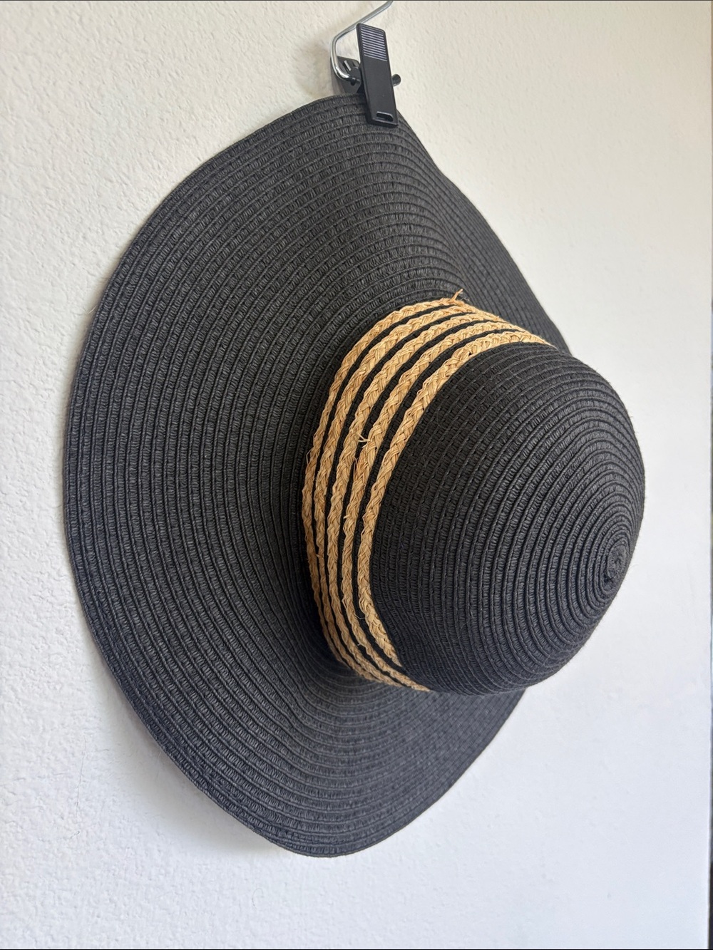 Women’s Wide Brim Straw Sun Hat - Black with Natural Trim